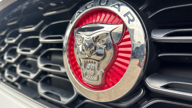 Jaguar F-Type 2.0 P300 R-Dynamic Black 2dr Auto Petrol Coupe